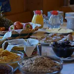 Antlia Aparthotel Arraba