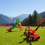 Aparthotel Antlia Arraba