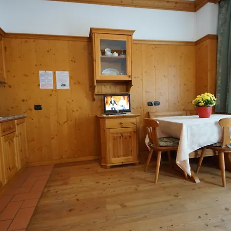 Antlia Apartmanhotel