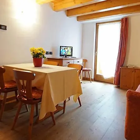 Antlia Aparthotel