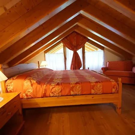 Antlia Hotel apartamentowy 3*