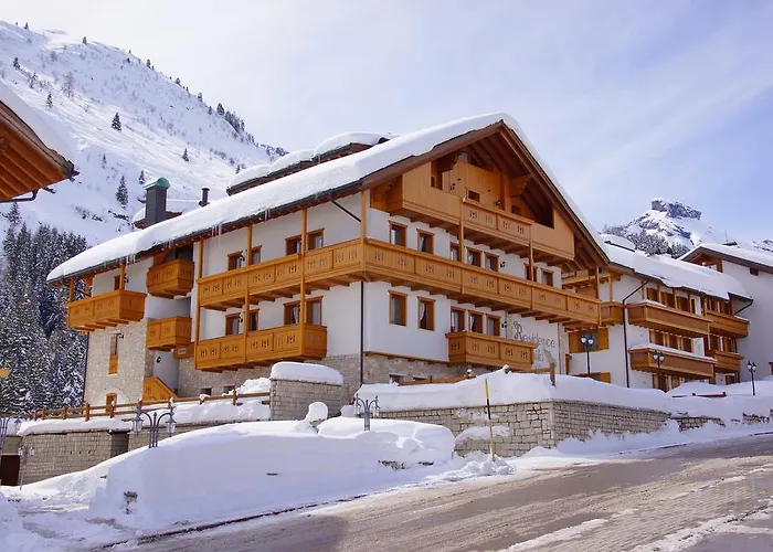 Lägenhetshotell Antlia 3*
