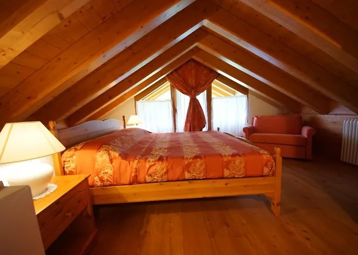 Antlia Lägenhetshotell 3*